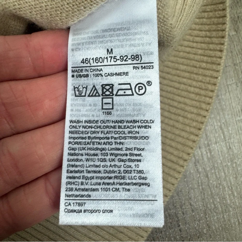 Banana Republic 100% Cashmere Sweater Mock Neck Beige Tan Size M Minimalist - Picture 7 of 9